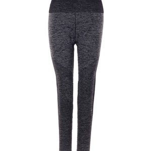 Fabletics Textured Leggings in Black